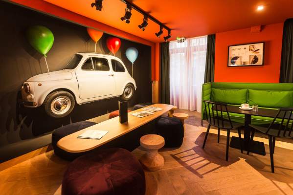 #Art by Hôtel Du Dragon