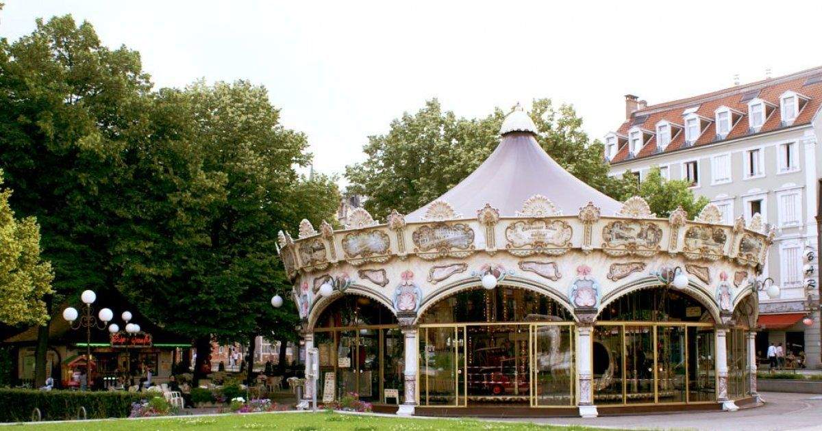 Carrousel 1900 Colmar